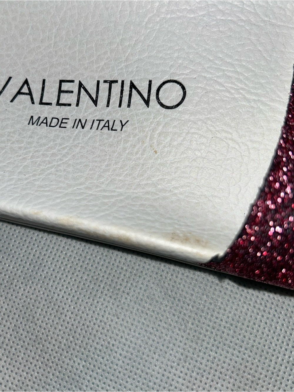 Valentino pink and white slides with dust bag size 37 - Picture 3 of 6